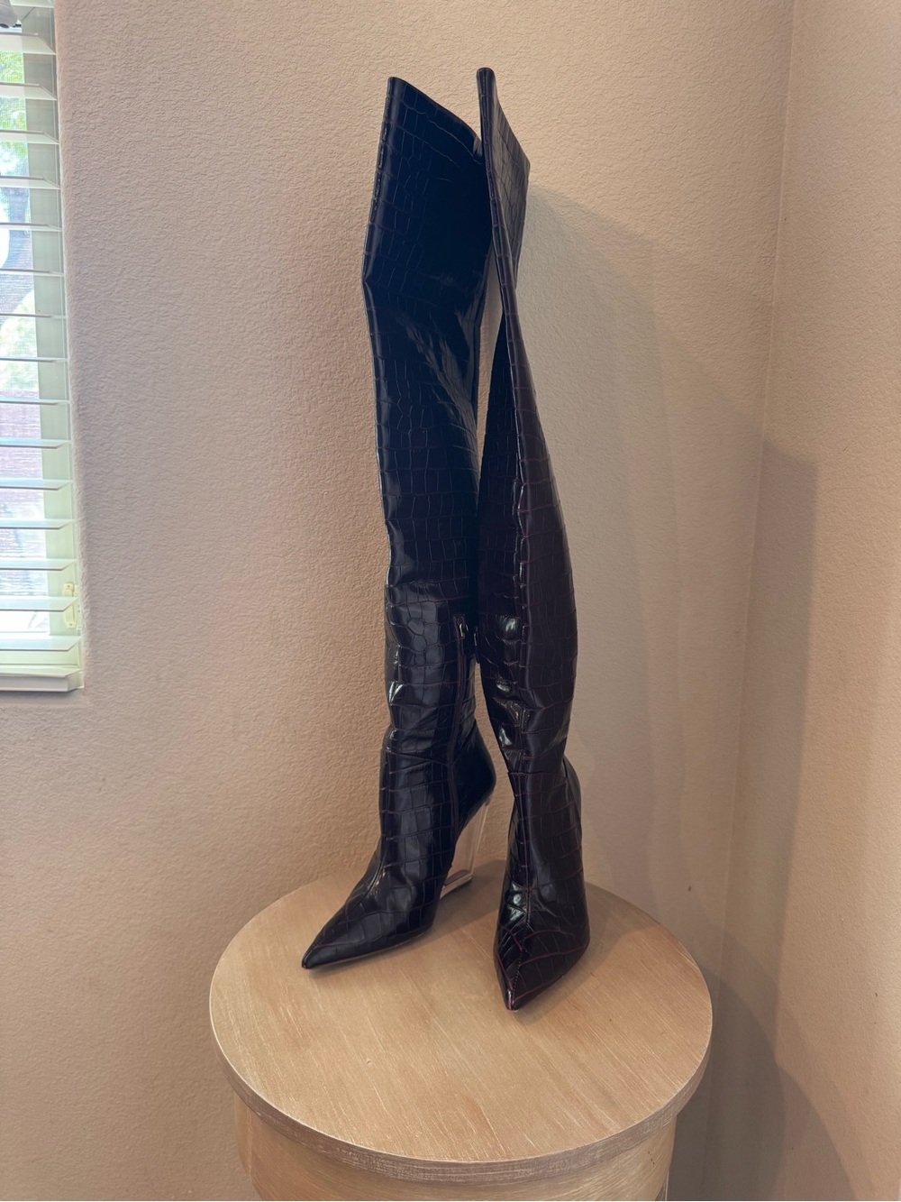 Stuart Weitzman Lucite 100 Over-the-Knee Wedge Boot Plum Croc - Size 9.5 $1,500